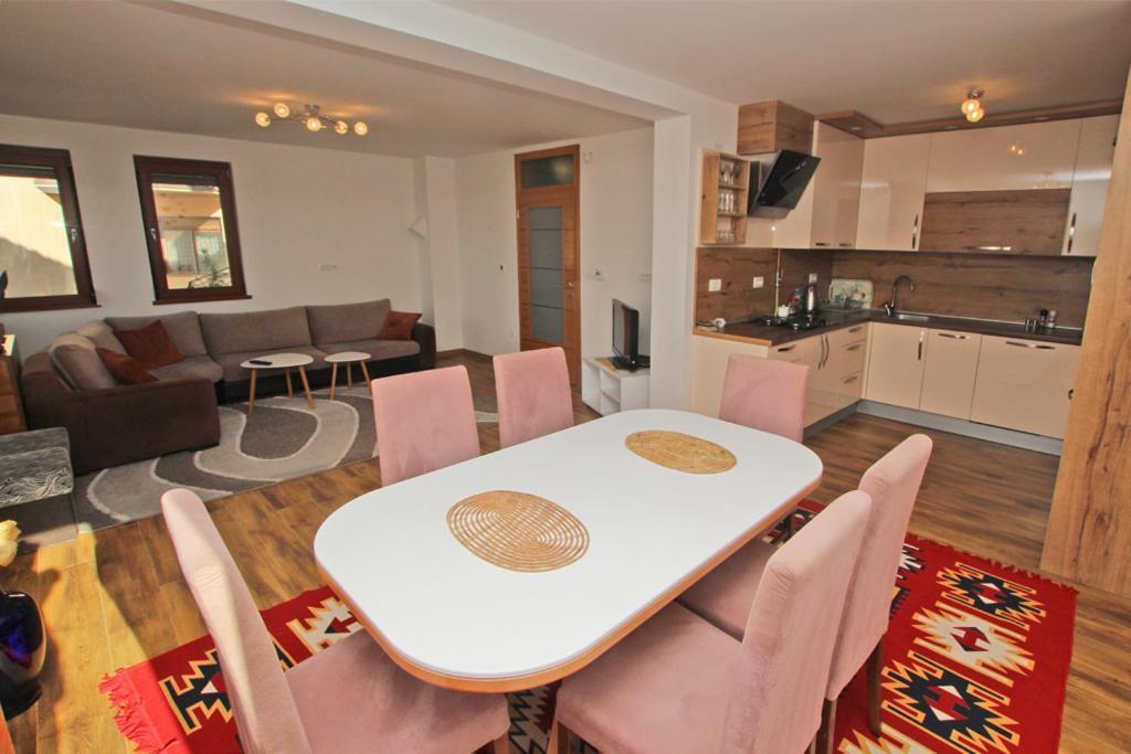 Imas Apartment Sarajevo Eksteriør billede